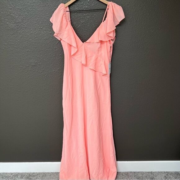 *spots* NWT Revolve x LPA Ruffle Neckline Maxi in Blush | Size L - Picture 4 of 16